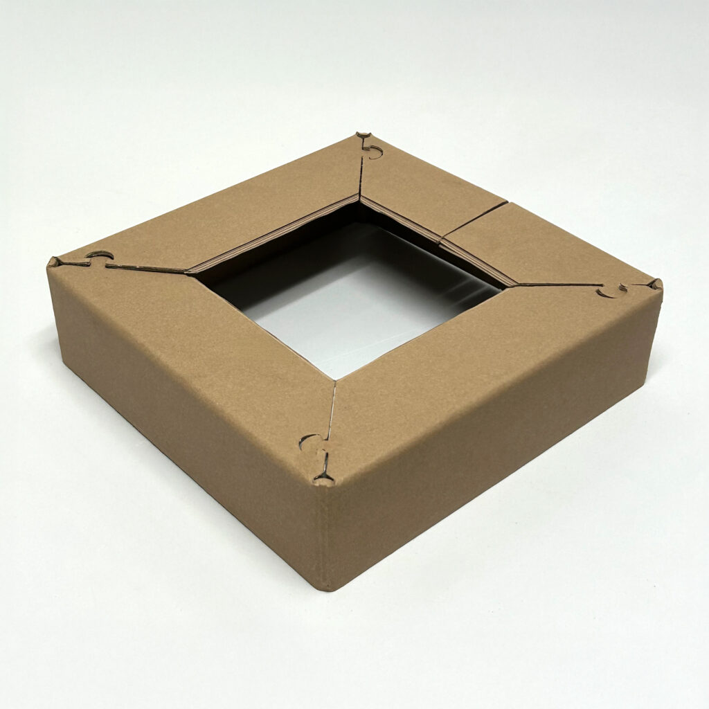 Litco's NotchPro™ Pallet Edge Protector on a blank Backdrop